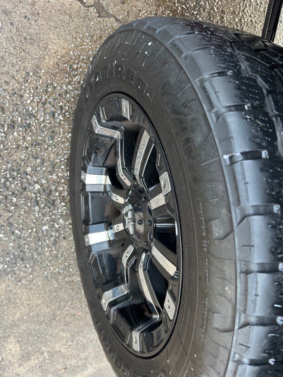 2016 Toyota 4Runner Image 10