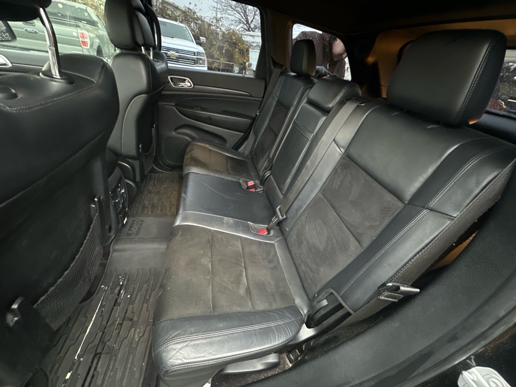 2017 Jeep Grand Cherokee Image 13