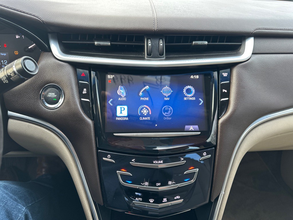 2013 Cadillac XTS Image 17