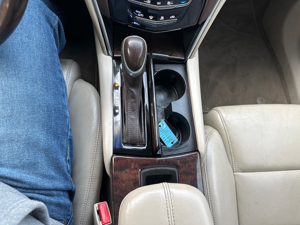 2013 Cadillac XTS Image 18