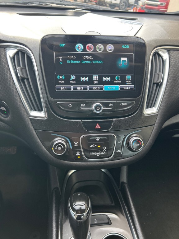 2016 Chevrolet Malibu Image 13