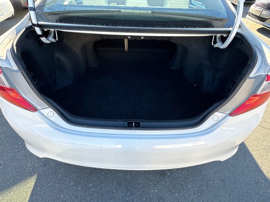 2012 Toyota Camry Image 14