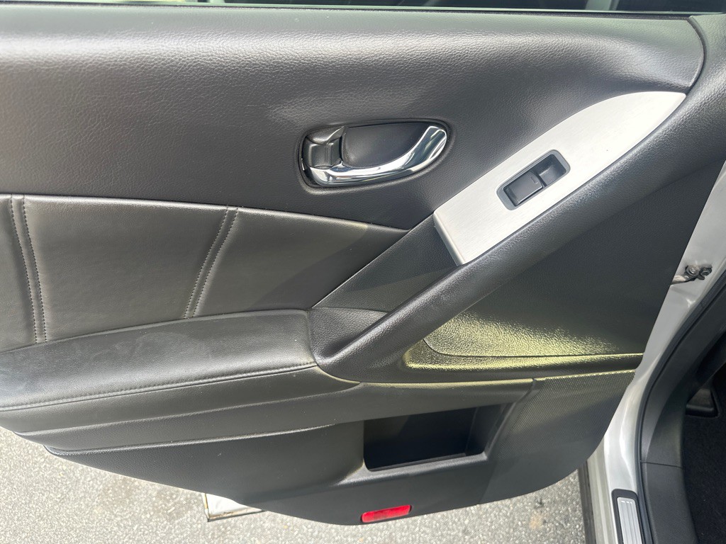 2012 Nissan Murano Image 12