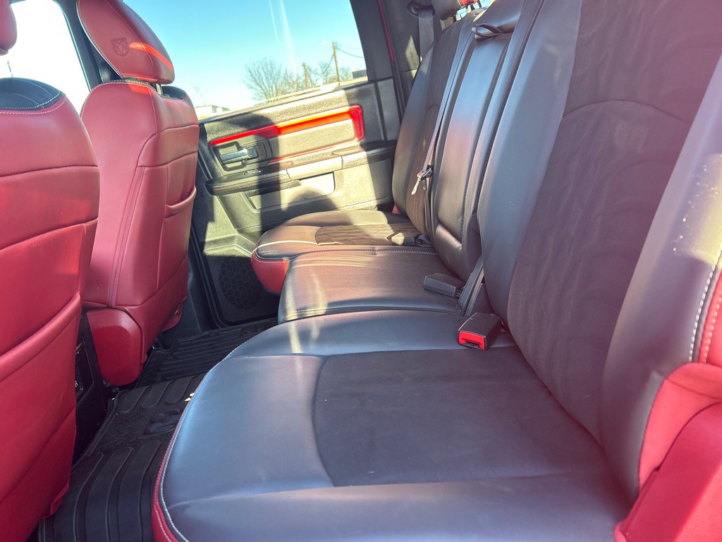 2017 RAM 1500 Image 12