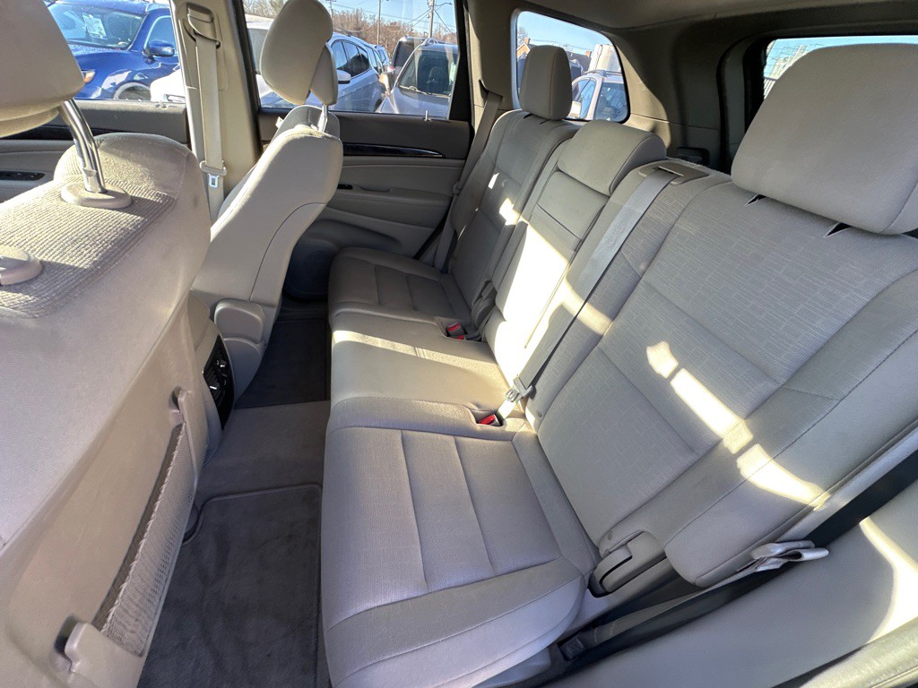 2012 Jeep Grand Cherokee Image 13