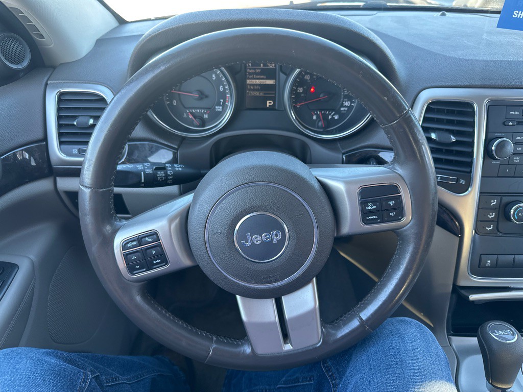 2012 Jeep Grand Cherokee Image 15