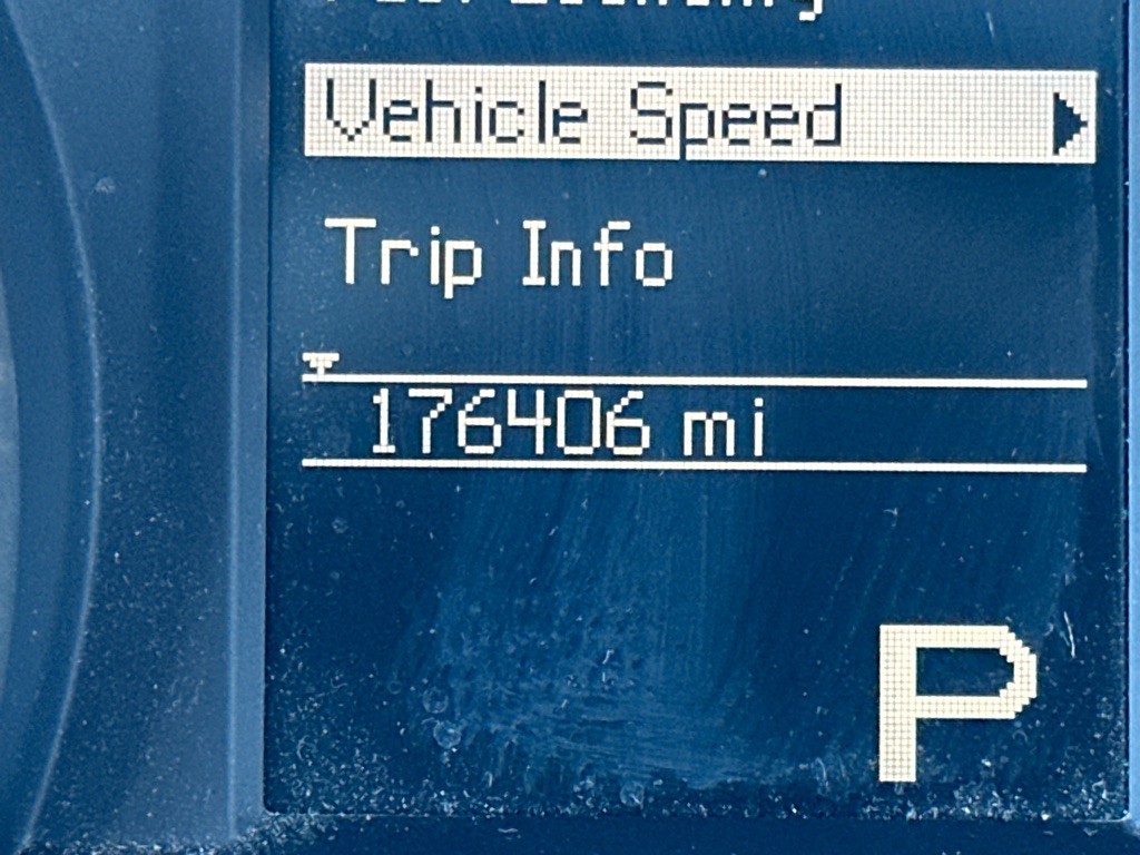 2012 Jeep Grand Cherokee Image 16