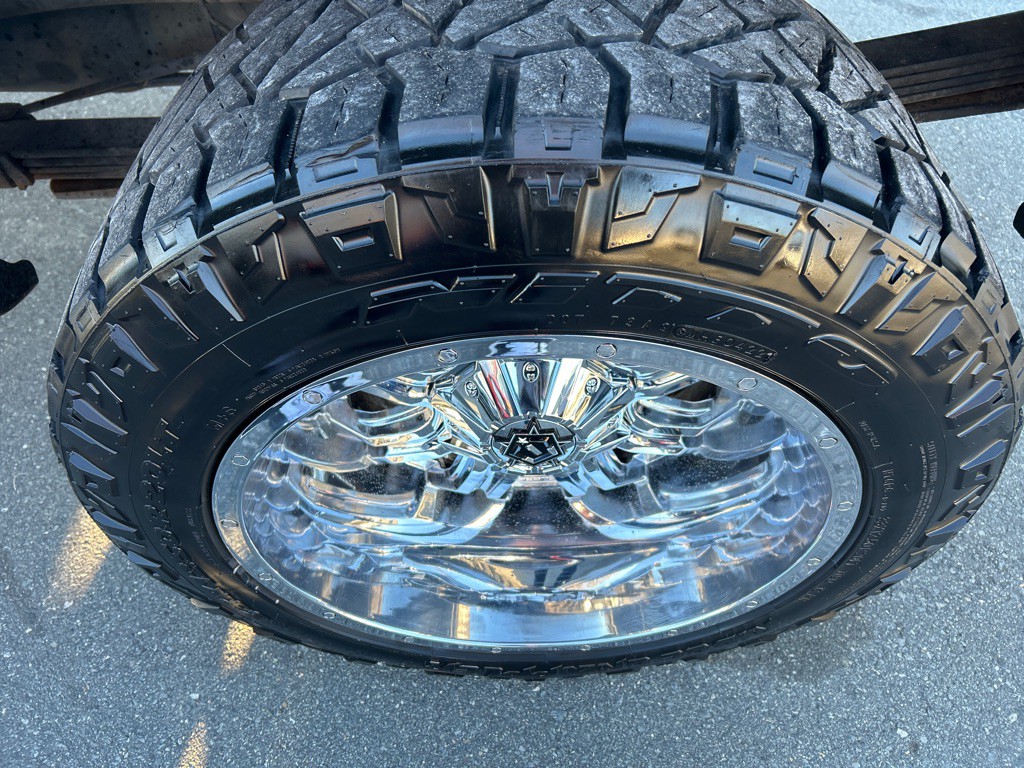 2005 GMC Sierra Image 10