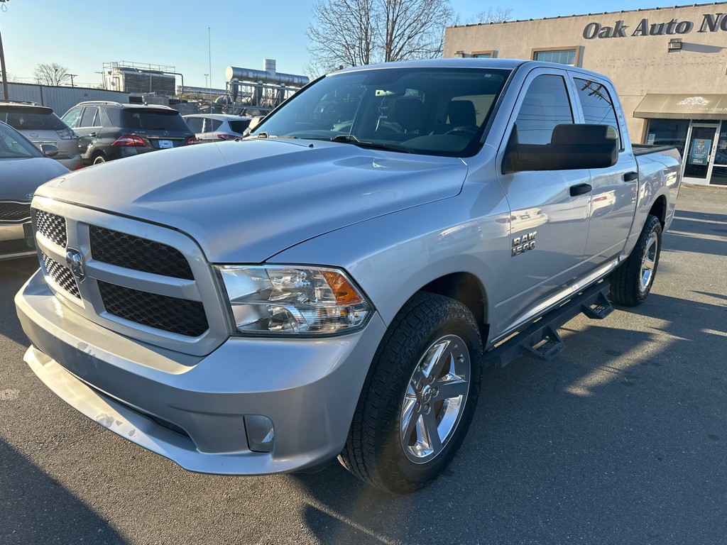 2016 RAM 1500 Image 1