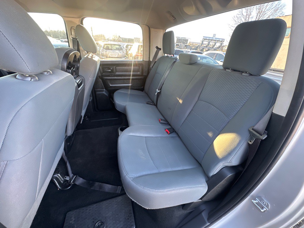 2016 RAM 1500 Image 14