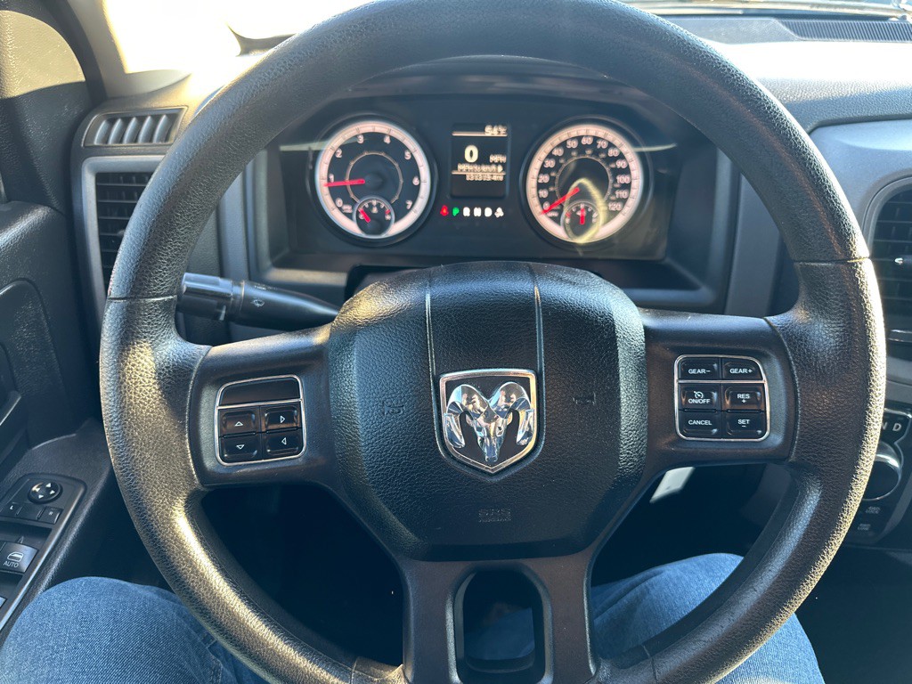 2016 RAM 1500 Image 17