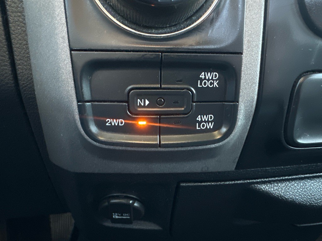 2016 RAM 1500 Image 23