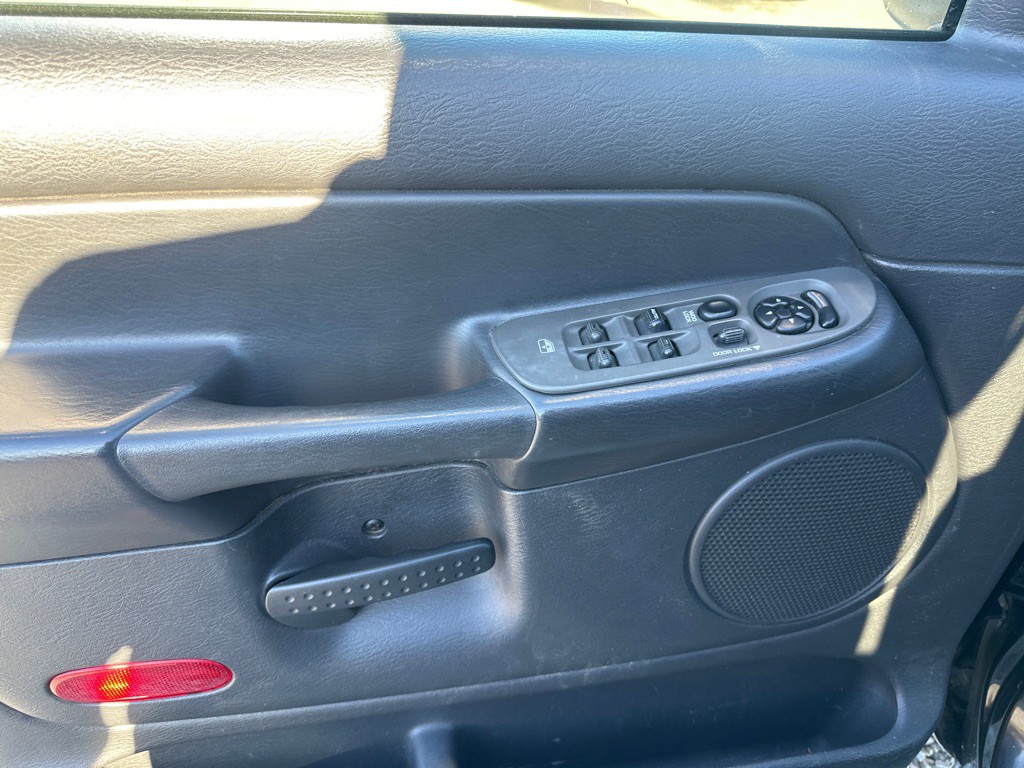 2003 Dodge Ram 1500 Image 15