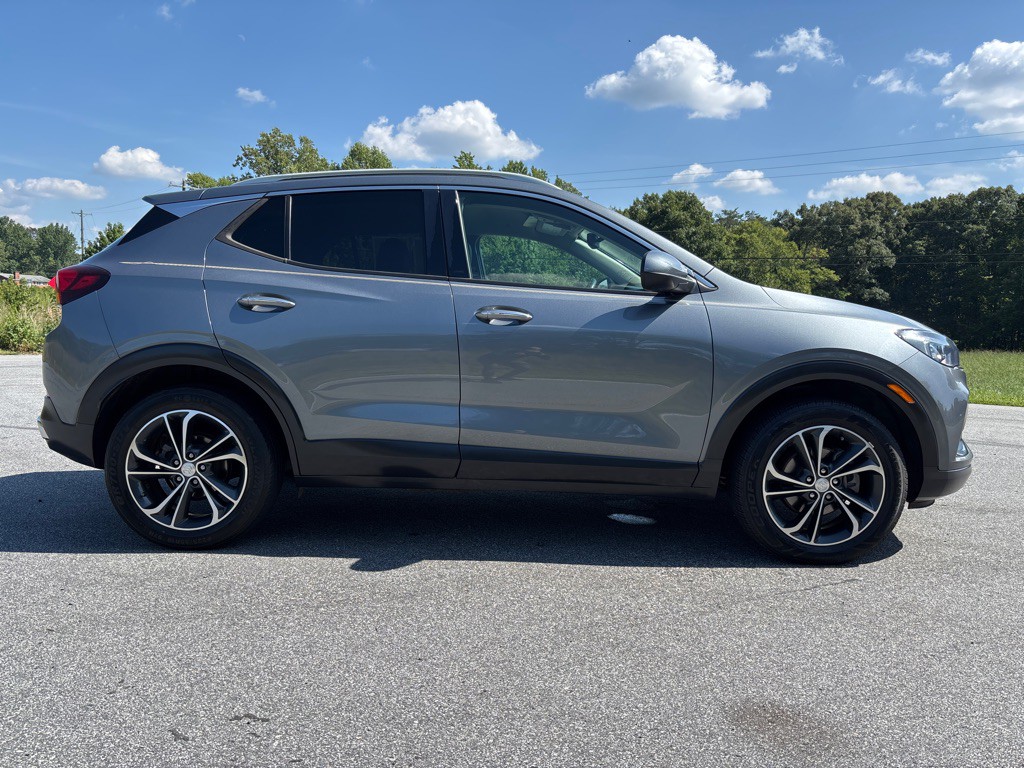 2021 Buick Enclave Image 6