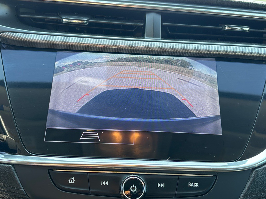 2021 Buick Enclave Image 17