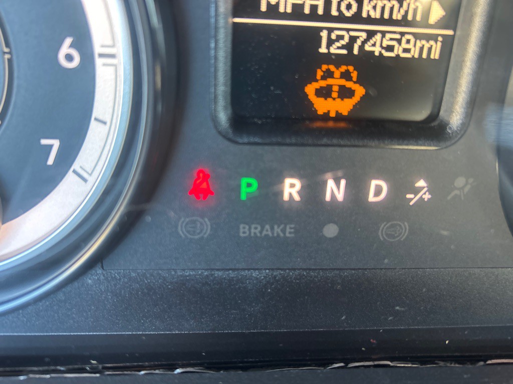 2016 RAM 1500 Image 16