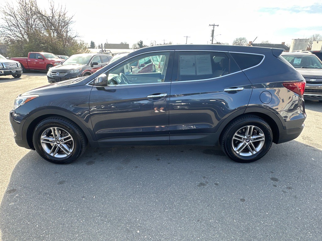 2018 Hyundai Santa Fe Sport Image 2