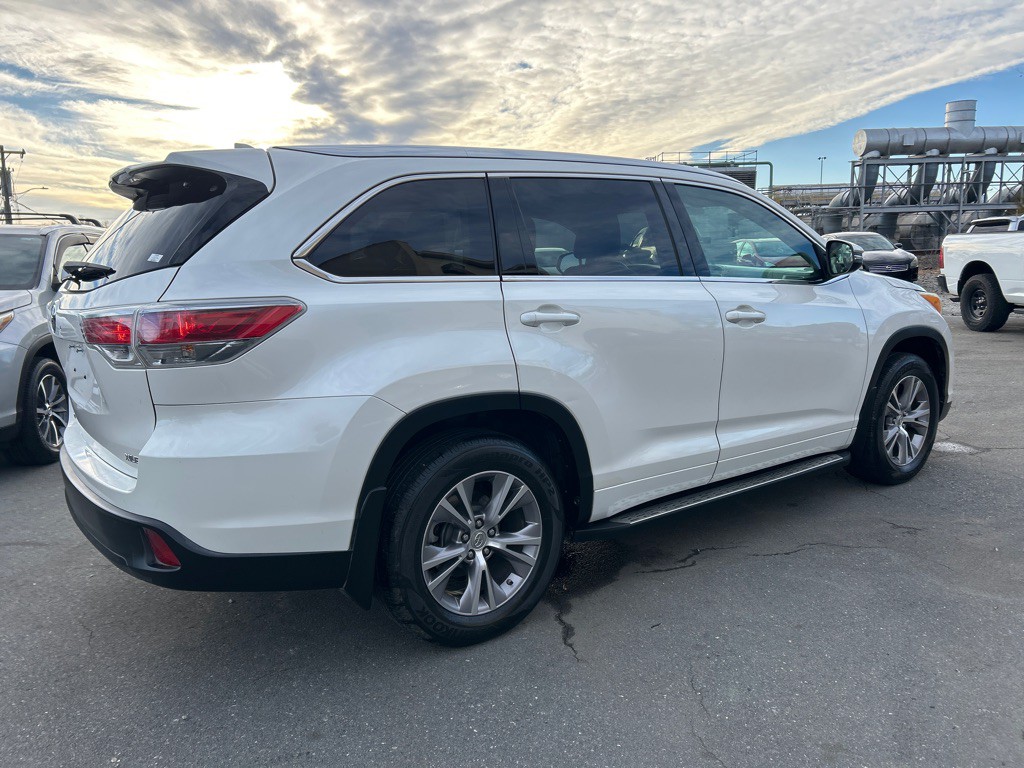 2014 Toyota Highlander Image 5