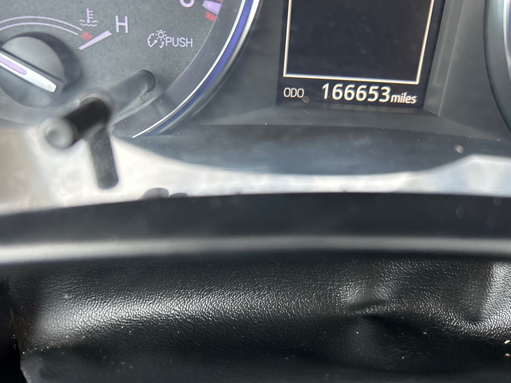 2014 Toyota Highlander Image 17