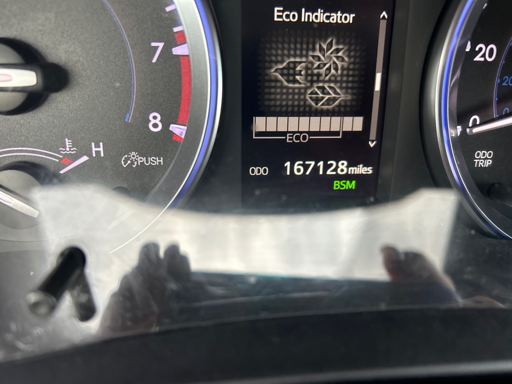 2017 Toyota Highlander Image 19