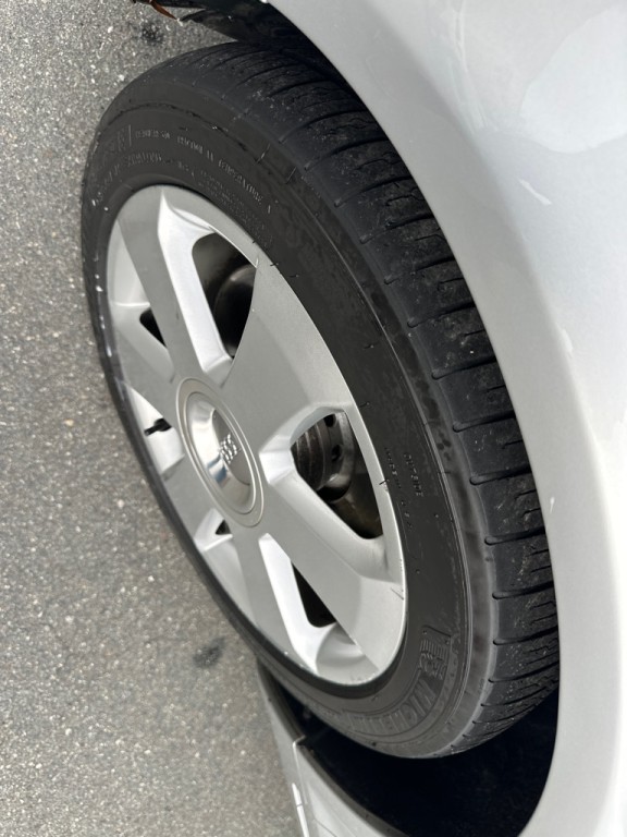 2005 Audi A4 Image 9