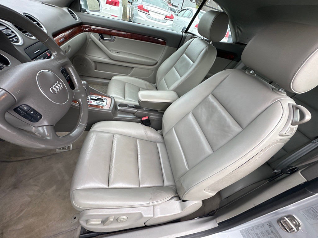 2005 Audi A4 Image 11