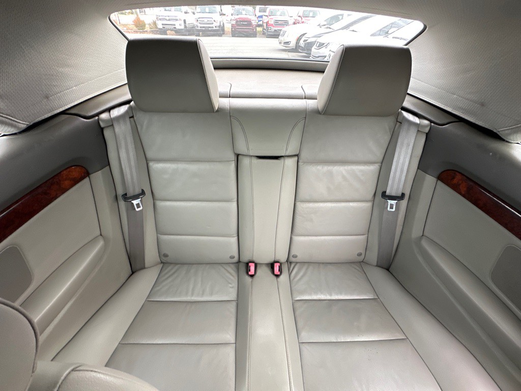 2005 Audi A4 Image 12