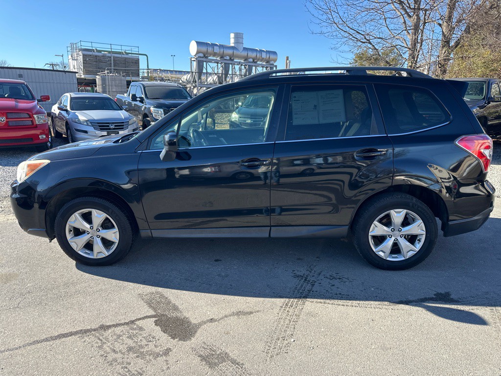 2014 Subaru Forester Image 2