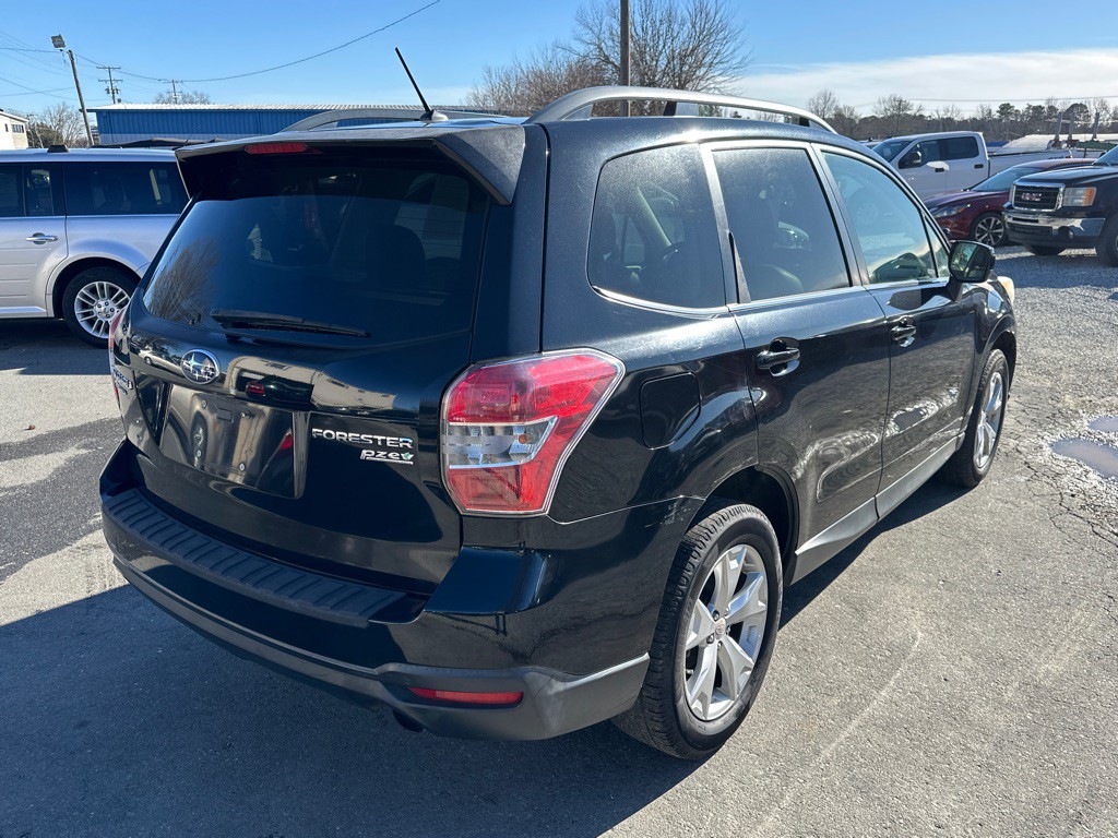 2014 Subaru Forester Image 5