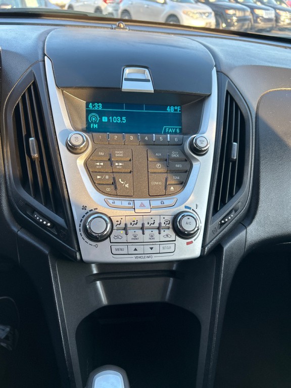 2015 Chevrolet Equinox Image 14