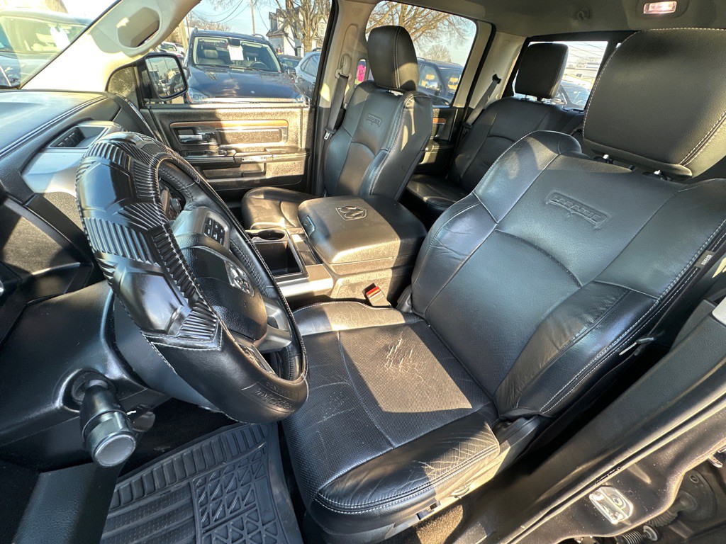 2015 RAM 1500 Image 12