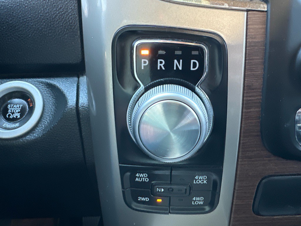 2015 RAM 1500 Image 18