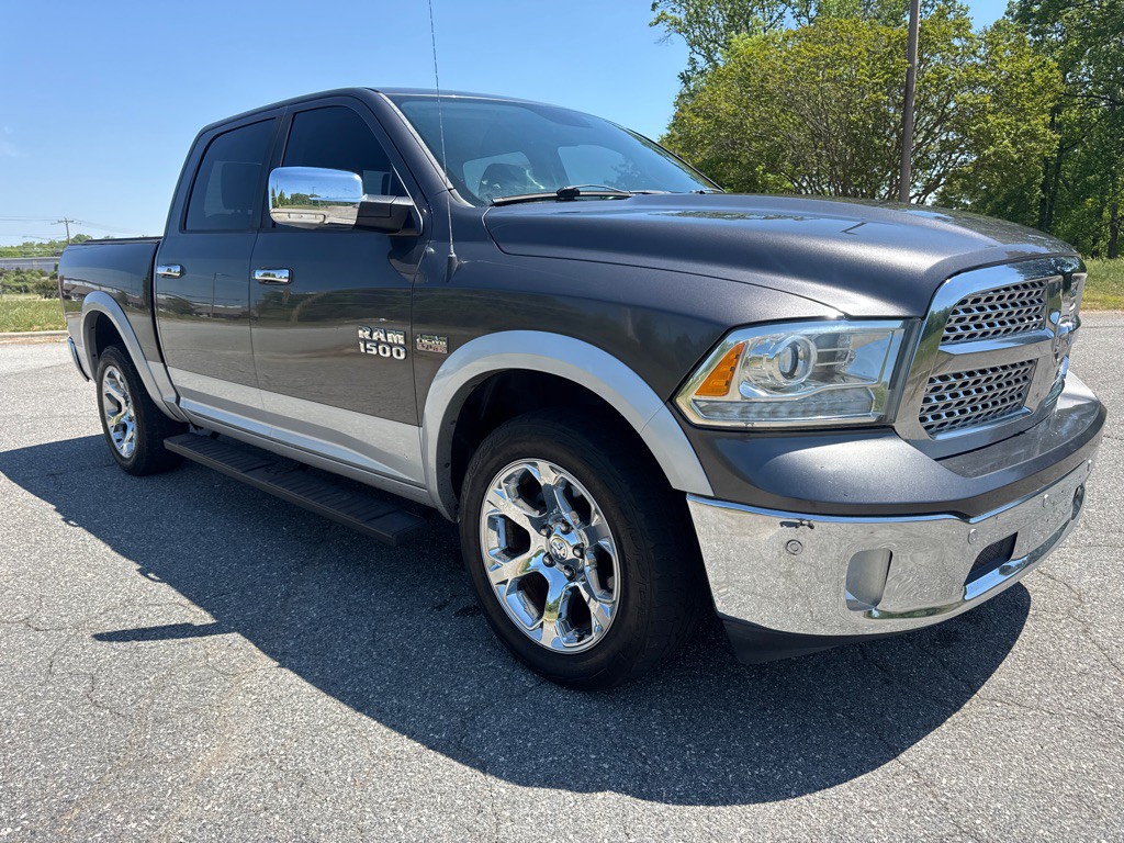 2015 RAM 1500 Image 7