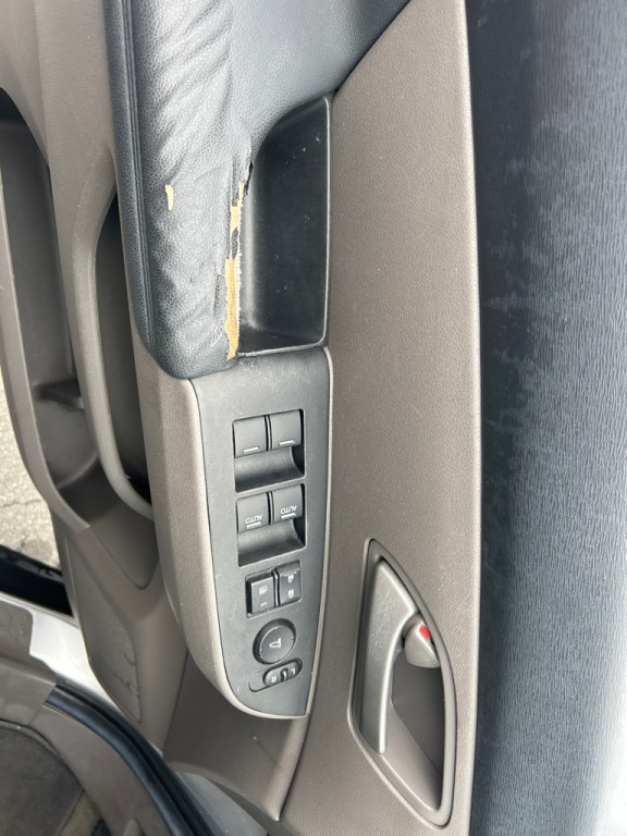 2013 Honda Odyssey Image 10