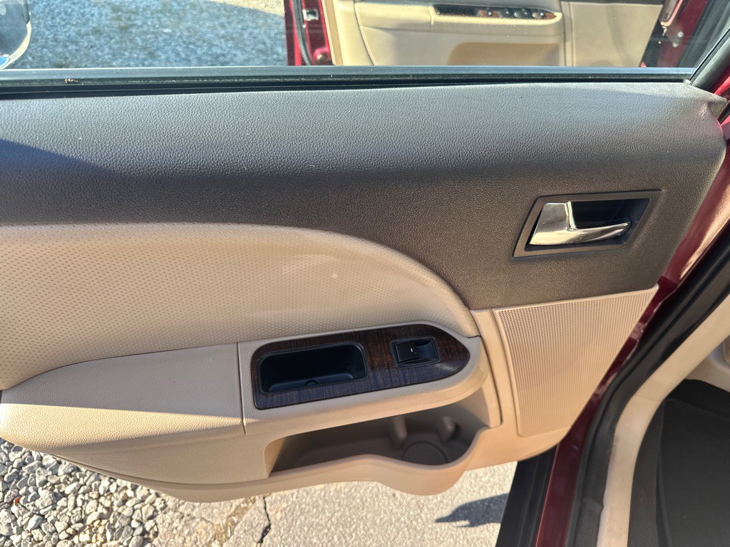 2008 Ford Taurus Image 11