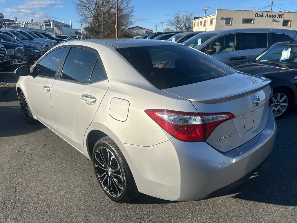 2016 Toyota Corolla Image 3