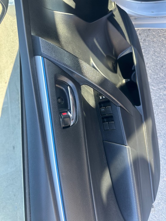 2016 Toyota Corolla Image 10