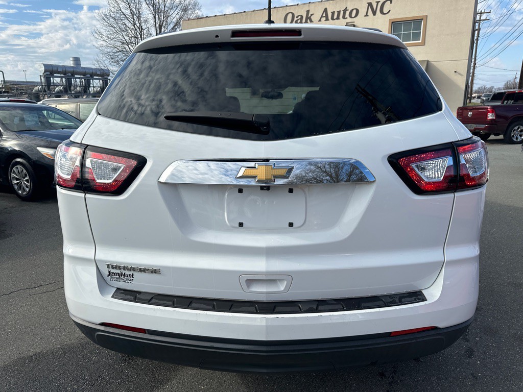 2017 Chevrolet Traverse Image 4