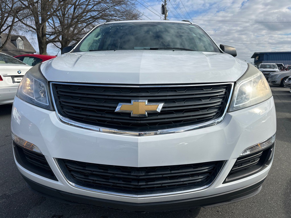 2017 Chevrolet Traverse Image 8