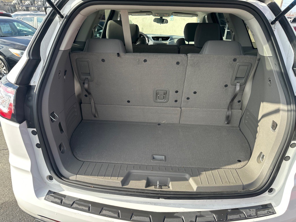 2017 Chevrolet Traverse Image 15