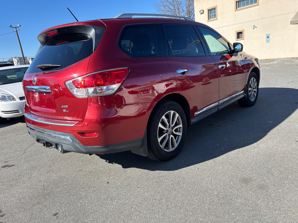 2015 Nissan Pathfinder Image 5