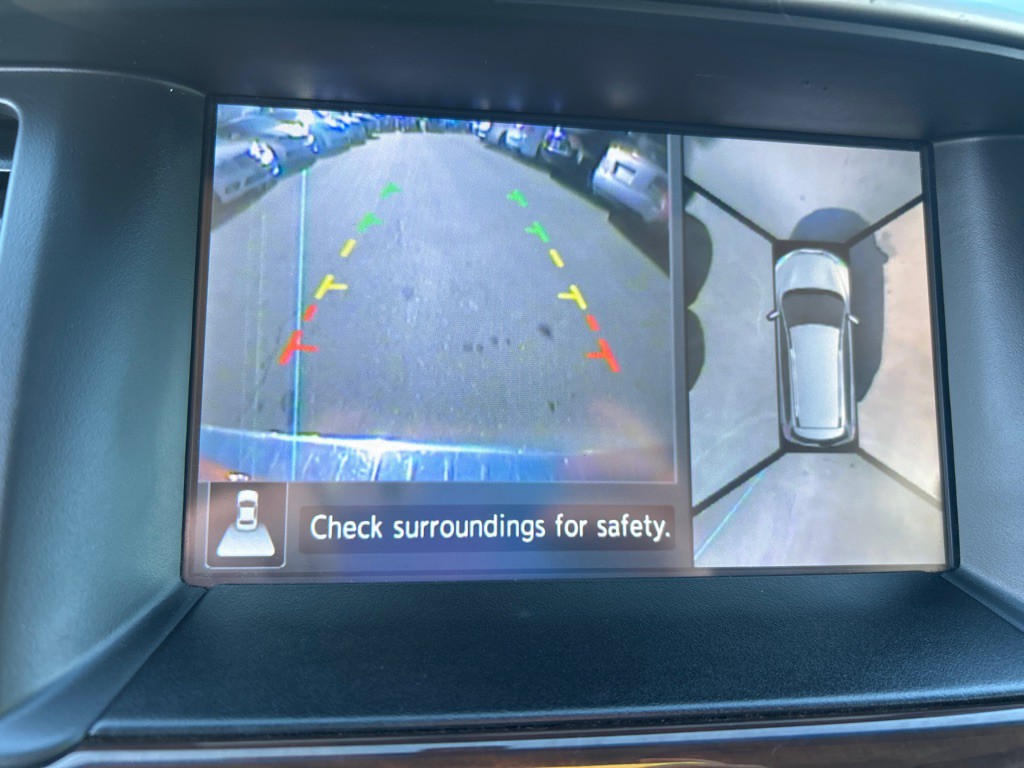 2015 Nissan Pathfinder Image 19