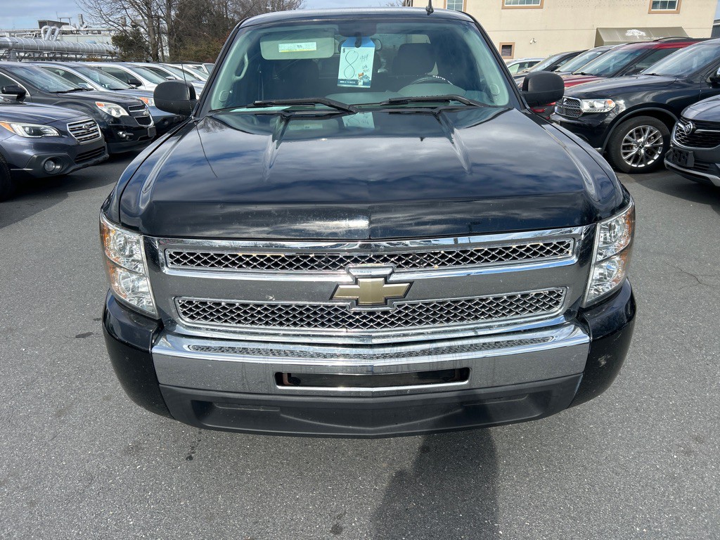 2011 Chevrolet Silverado 1500 Image 2
