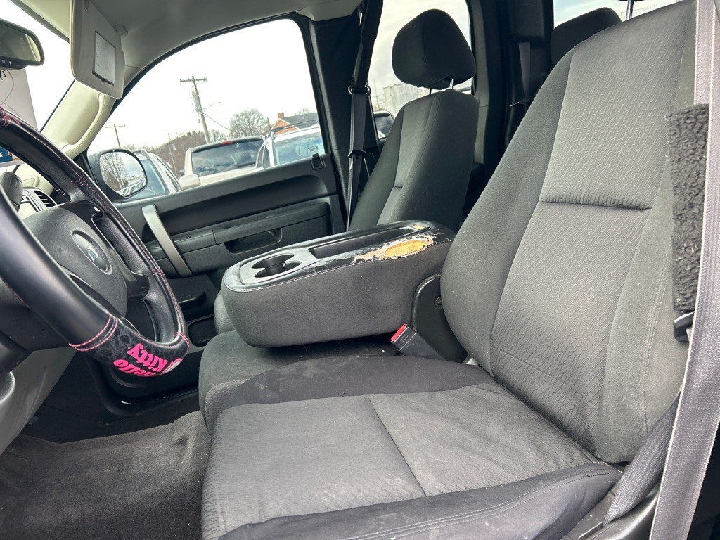 2011 Chevrolet Silverado 1500 Image 11