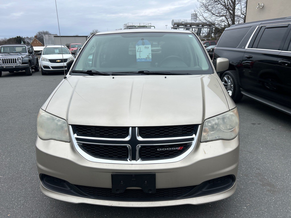 2013 Dodge Grand Caravan Image 2