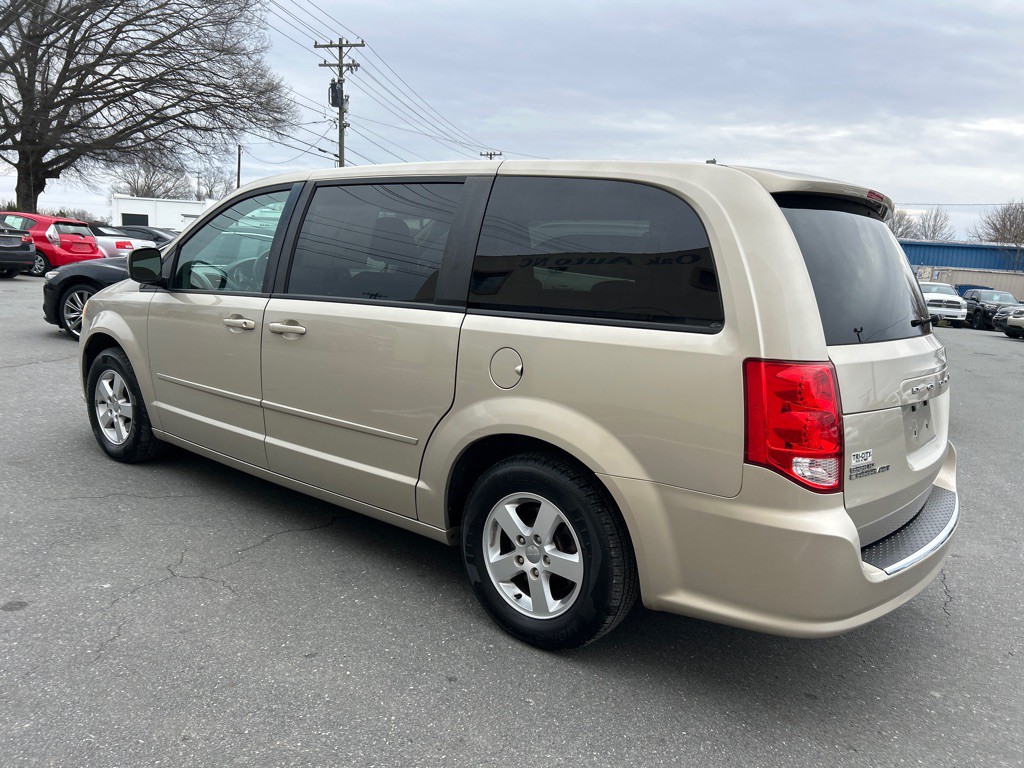 2013 Dodge Grand Caravan Image 7