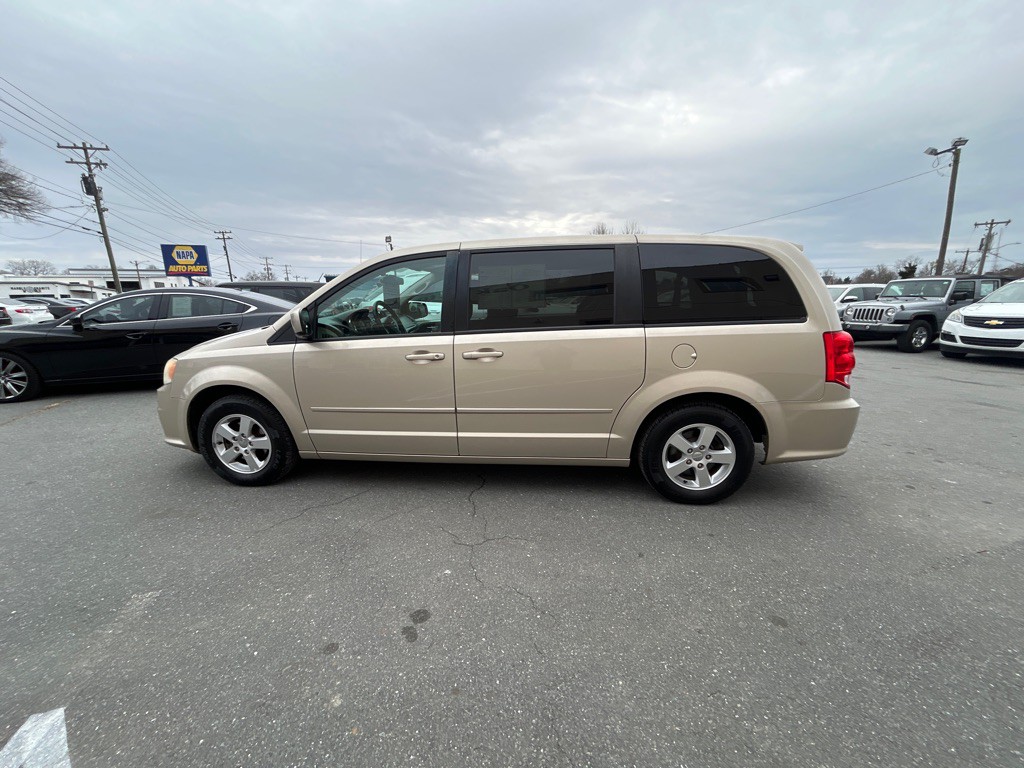 2013 Dodge Grand Caravan Image 8