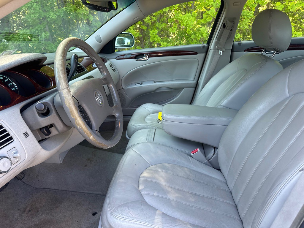 2009 Buick Lucerne Image 9