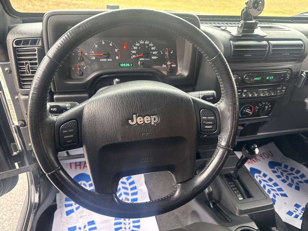 2006 Jeep Wrangler Image 27