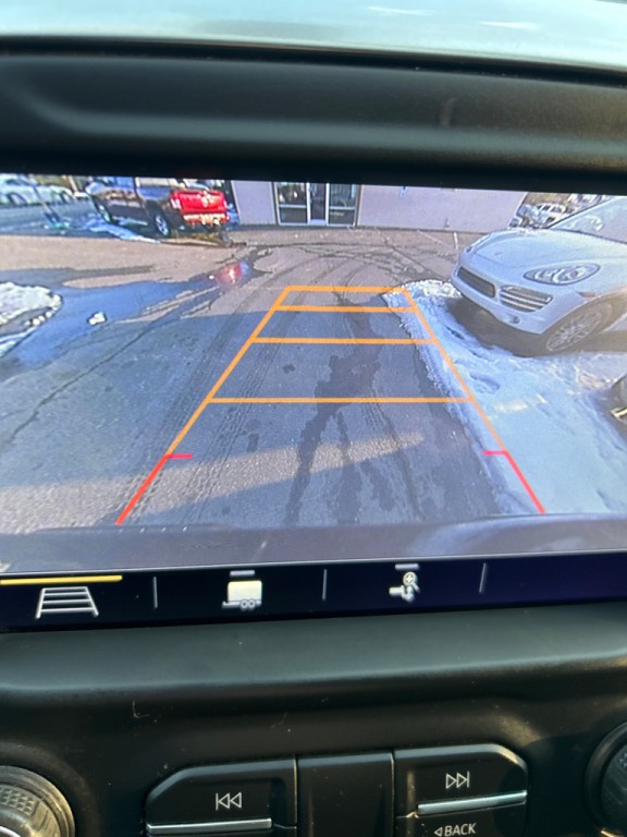 2019 Chevrolet Silverado 1500 Image 16